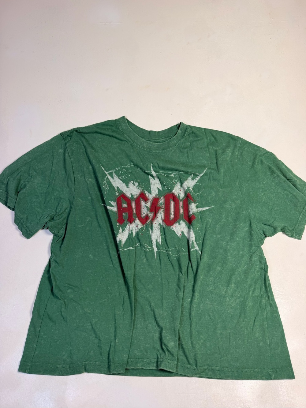 AC/DC Graphic Tee Women XL Green Y2K Baggy Rock Band Lightning Logo Shirt